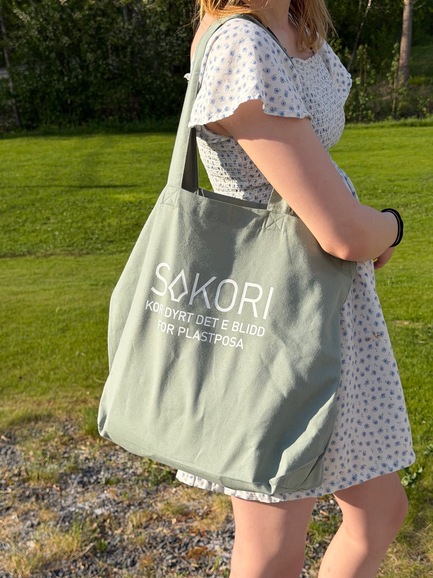 Stort Handlenett "SAKORI kor dyrt det e blidd for plastposa"
